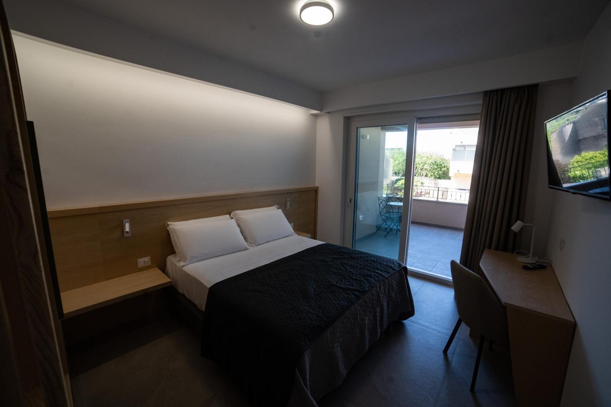 Middle Town Palace Tropea Luaran gambar
